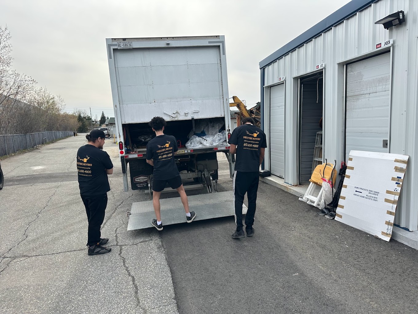 Simplify Your Move: How Ottawa's Packing and Moving Services Make Long-Distance Transitions a Breeze